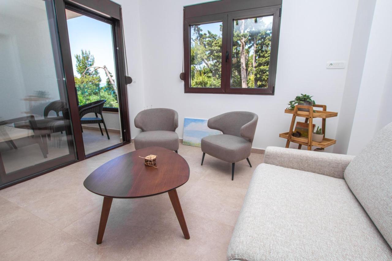 Zia Apartments バール エクステリア 写真
